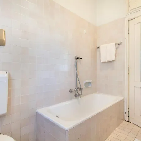 Sleeps 12 Pool Wifi Villa Dormelletto